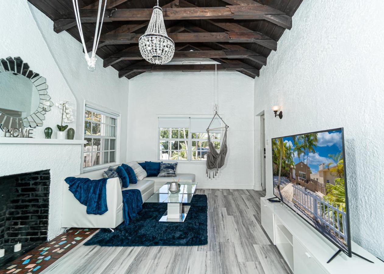 Bike To Beach-Spacious With Patio Bbq & Game Room شاطئ هالانديل المظهر الخارجي الصورة